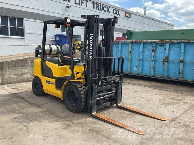 Hyundai 30G-7M Sonstige Baumaschinen
