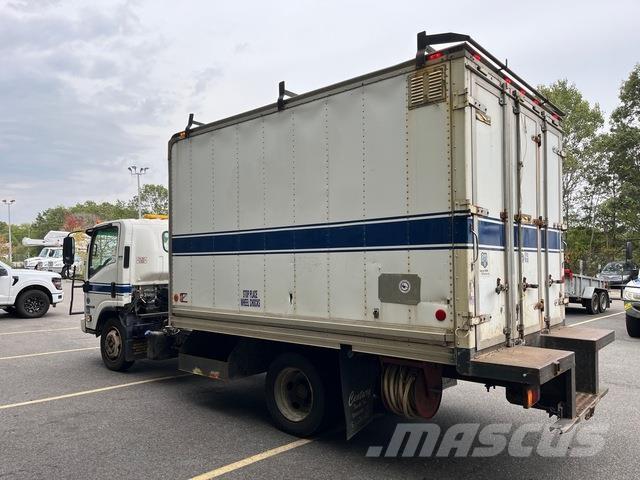 Isuzu NQR Kofferaufbau