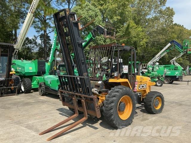 JCB 930 Geländestapler