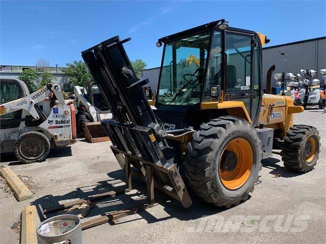JCB 930-4 Geländestapler