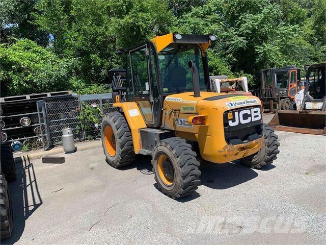 JCB 930-4 Geländestapler