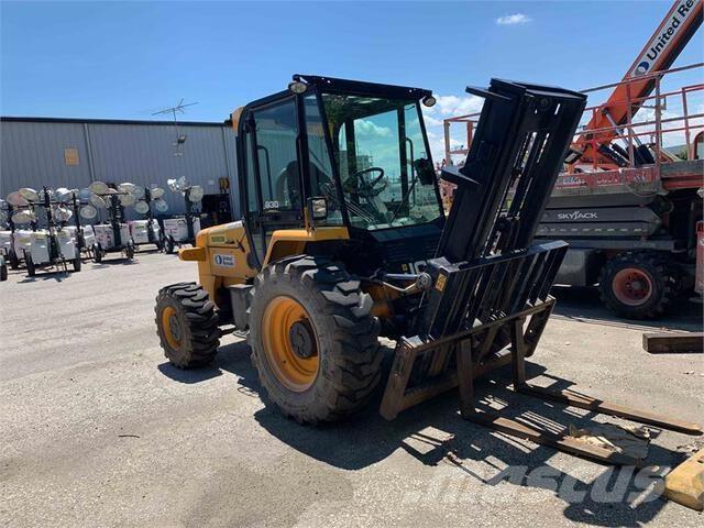 JCB 930-4 Geländestapler