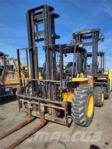 JCB 930-4 Geländestapler