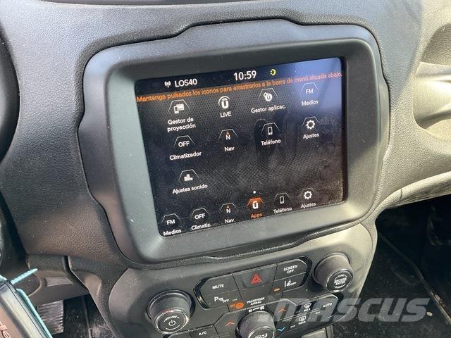 Jeep Renegade PKWs