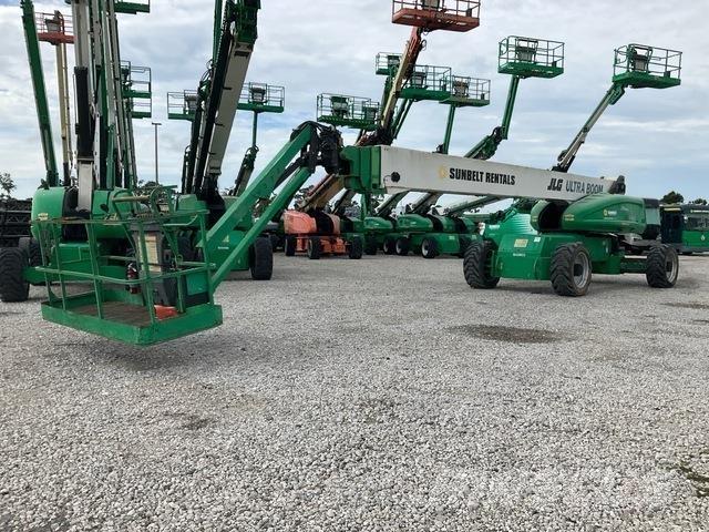 JLG 1350SJP Teleskopbühnen