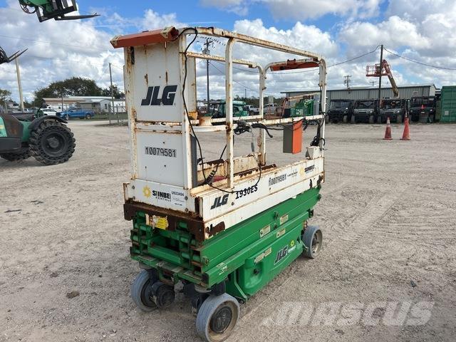 JLG 1930ES Scheren-Arbeitsbühnen