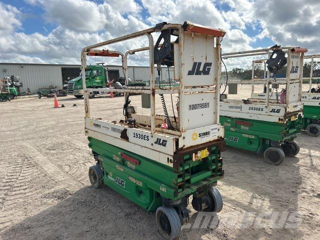 JLG 1930ES Scheren-Arbeitsbühnen