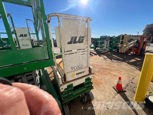 JLG 1930ES Scheren-Arbeitsbühnen