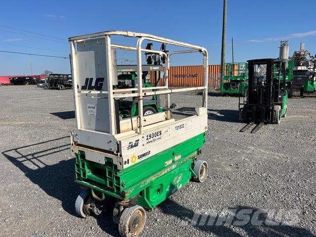 JLG 1930ES Scheren-Arbeitsbühnen