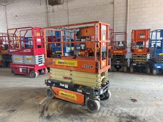 JLG 1932R Scheren-Arbeitsbühnen