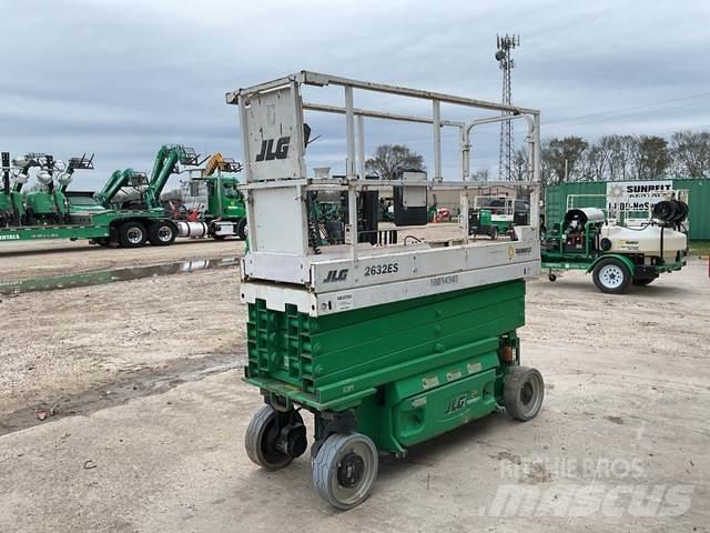 JLG 2632ES Scheren-Arbeitsbühnen