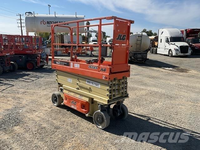 JLG 2632ES Scheren-Arbeitsbühnen