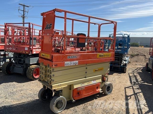 JLG 2632ES Scheren-Arbeitsbühnen