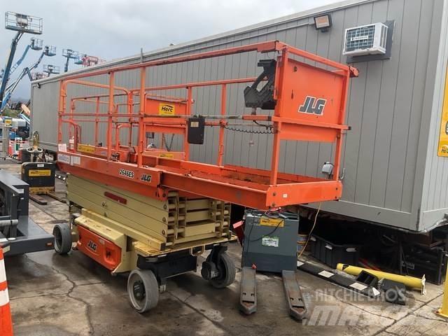 JLG 2646ES Scheren-Arbeitsbühnen