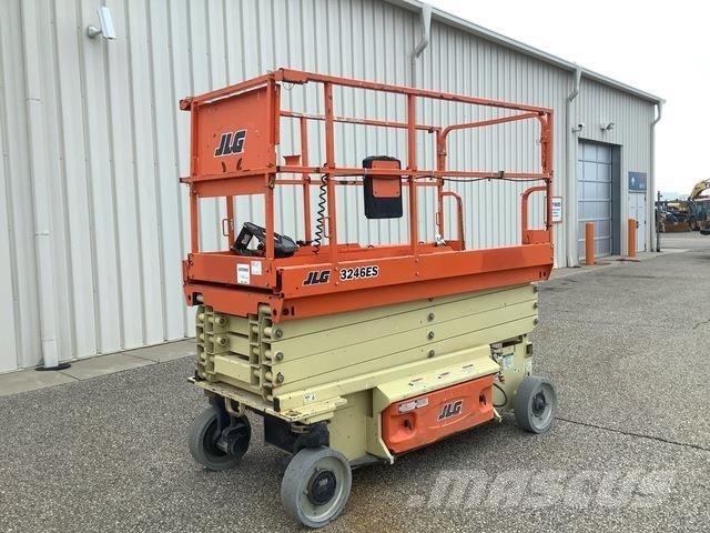 JLG 3246ES Scheren-Arbeitsbühnen