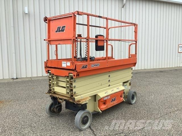 JLG 3246ES Scheren-Arbeitsbühnen