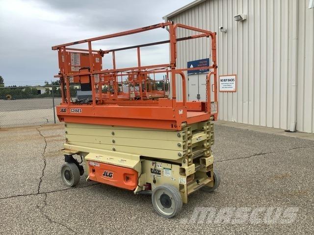 JLG 3246ES Scheren-Arbeitsbühnen