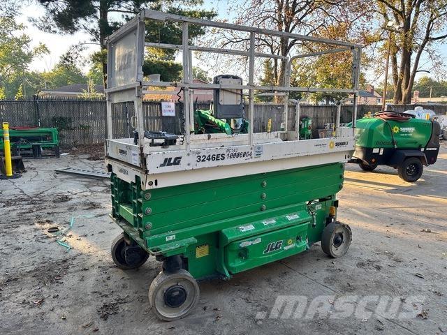 JLG 3246ES Scheren-Arbeitsbühnen