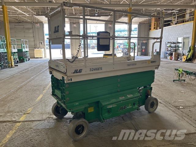 JLG 3246ES Scheren-Arbeitsbühnen