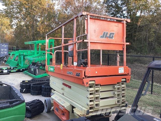 JLG 3246ES Scheren-Arbeitsbühnen