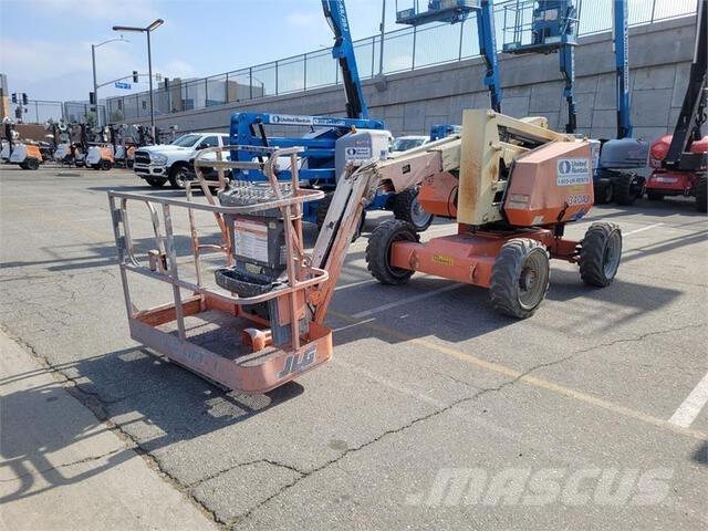 JLG 340AJ Gelenkteleskoparbeitsbühnen