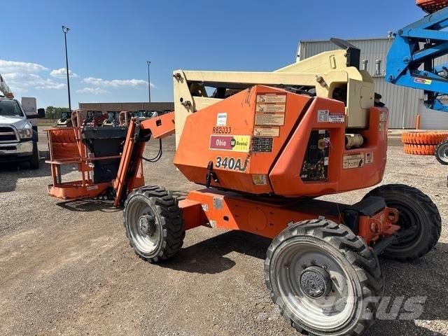 JLG 340AJ Gelenkteleskoparbeitsbühnen