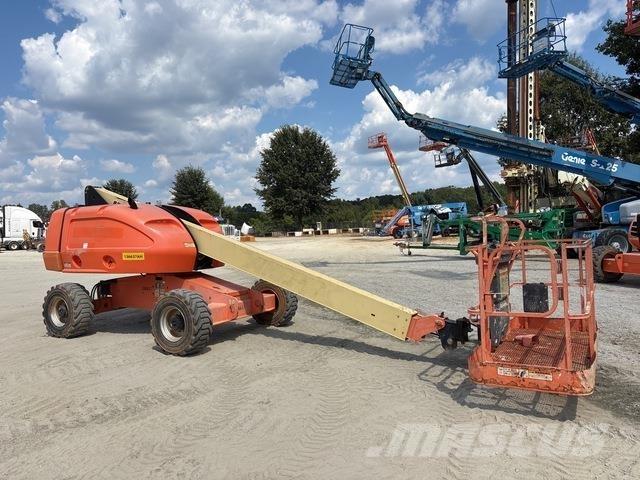 JLG 400S Teleskopbühnen