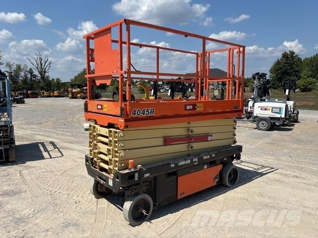 JLG 4045R Scheren-Arbeitsbühnen