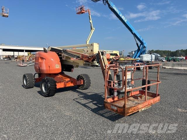 JLG 450AJ Gelenkteleskoparbeitsbühnen