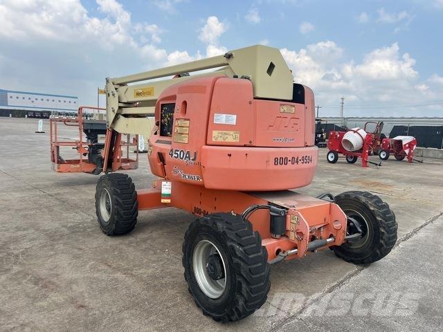 JLG 450AJ Gelenkteleskoparbeitsbühnen