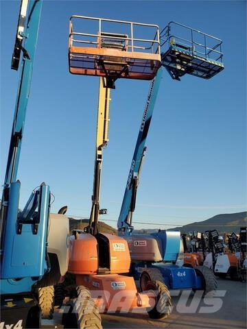 JLG 460SJ Teleskopbühnen