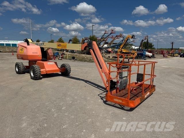 JLG 460SJ Teleskopbühnen