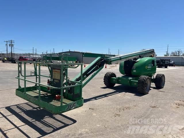 JLG 600AJ Gelenkteleskoparbeitsbühnen
