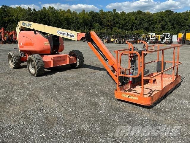 JLG 600AJ Gelenkteleskoparbeitsbühnen