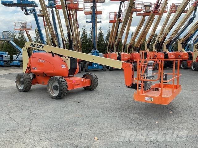 JLG 600AJ Gelenkteleskoparbeitsbühnen