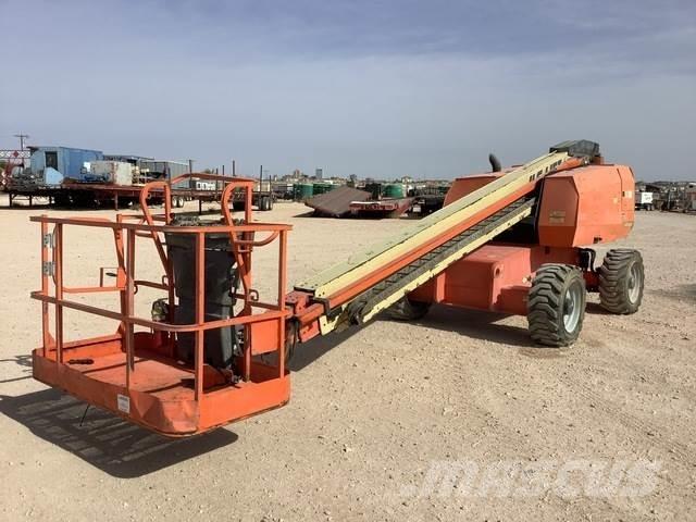 JLG 600S Teleskopbühnen
