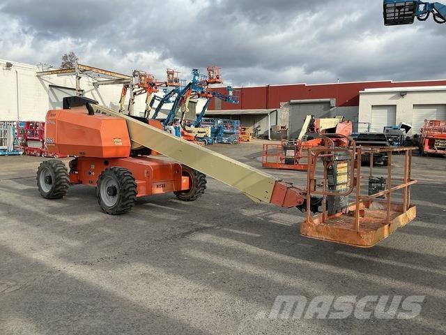 JLG 600S Teleskopbühnen