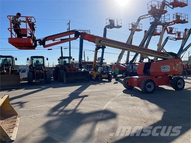 JLG 660SJ Teleskopbühnen