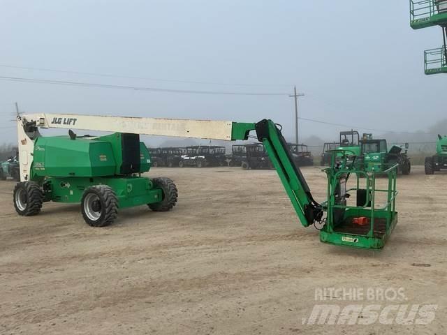 JLG 800AJ Gelenkteleskoparbeitsbühnen