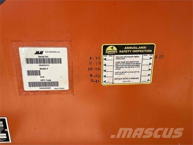 JLG 800S Teleskopbühnen
