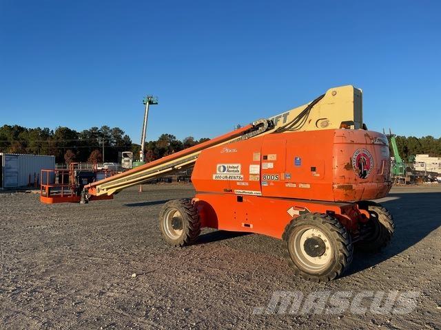 JLG 800S Teleskopbühnen