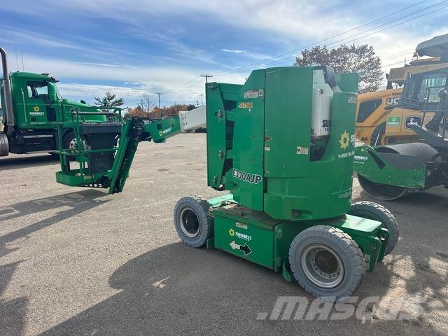 JLG E300 AJP Gelenkteleskoparbeitsbühnen