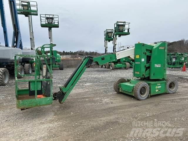 JLG E300AJ Gelenkteleskoparbeitsbühnen