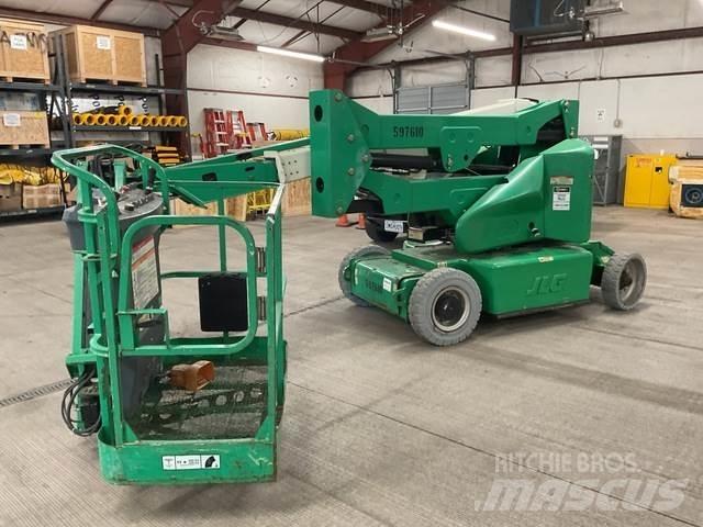 JLG E400AJPN Gelenkteleskoparbeitsbühnen