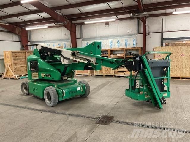 JLG E400AJPN Gelenkteleskoparbeitsbühnen