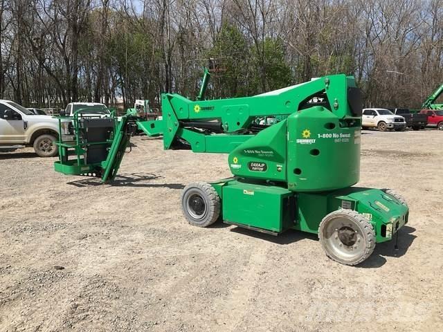 JLG E400AJPN Gelenkteleskoparbeitsbühnen