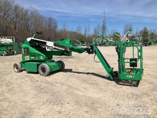 JLG E400AJPN Gelenkteleskoparbeitsbühnen