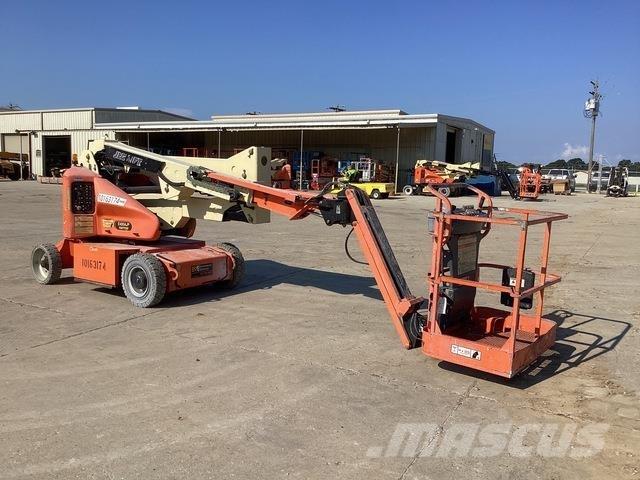 JLG E400AJPN Gelenkteleskoparbeitsbühnen