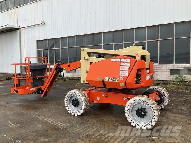 JLG H340AJ Gelenkteleskoparbeitsbühnen