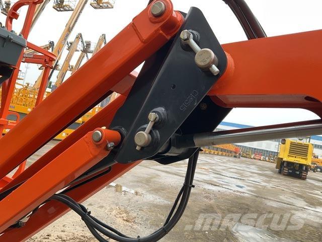 JLG H340AJ Gelenkteleskoparbeitsbühnen